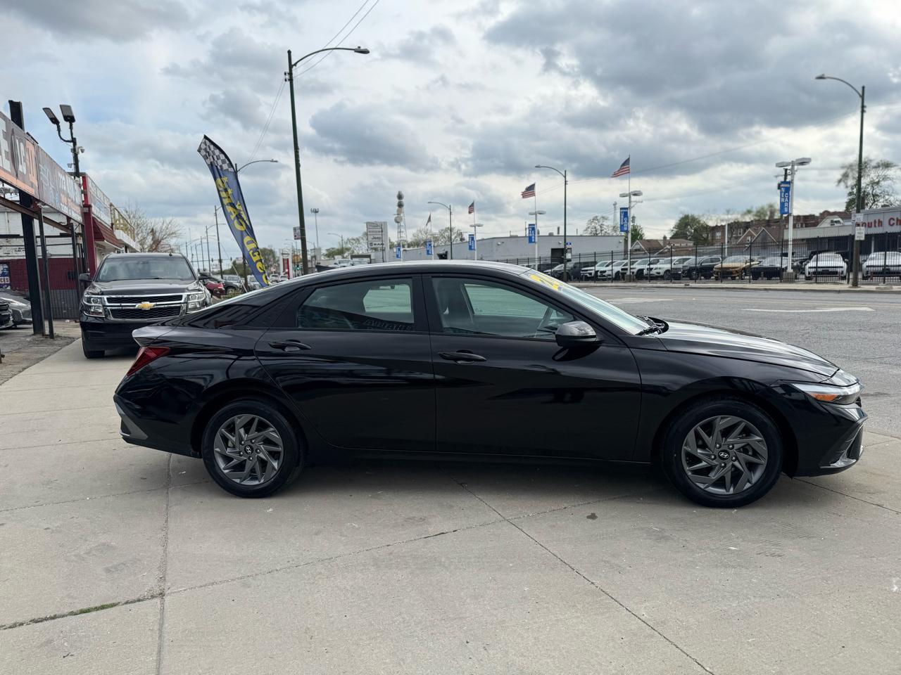 Hyundai Elantra SEL 2024