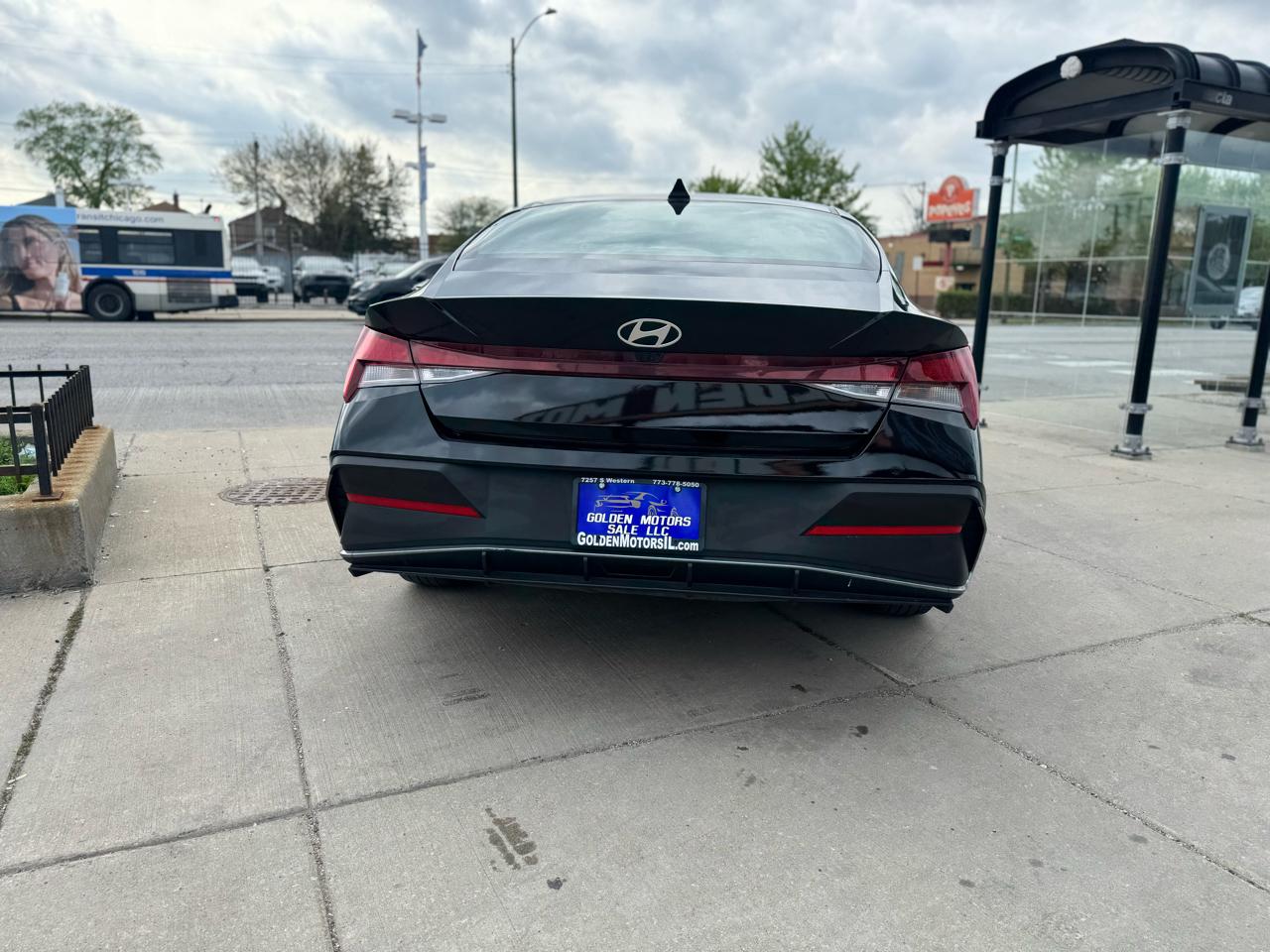 Hyundai Elantra SEL 2024
