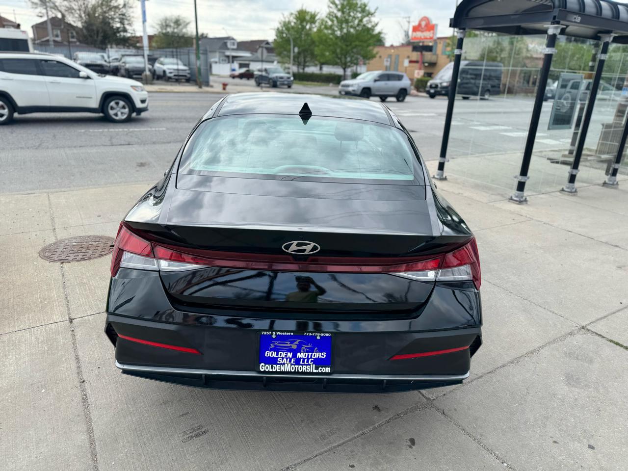 Hyundai Elantra SEL 2024