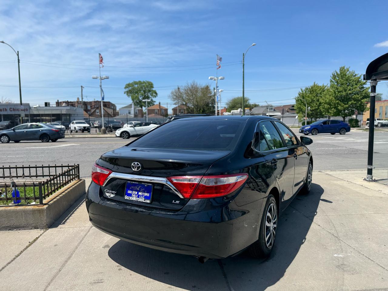 Toyota Camry SE 2017