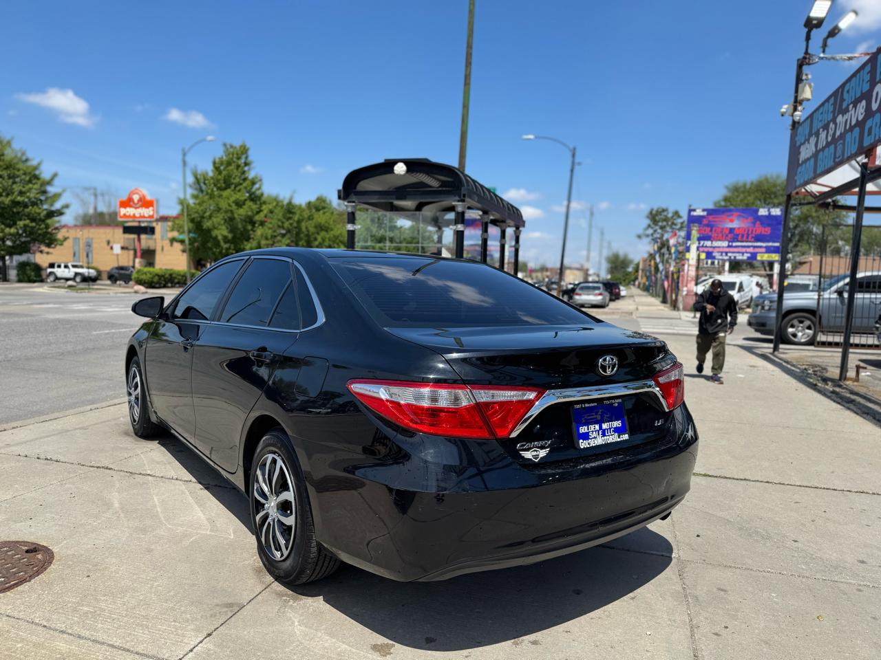 Toyota Camry SE 2017