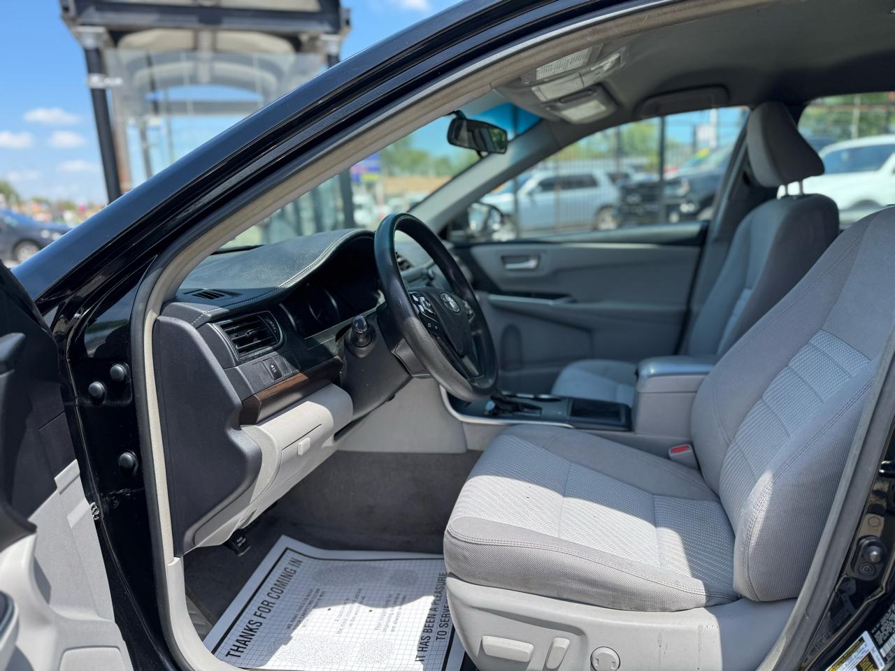 Toyota Camry SE 2017