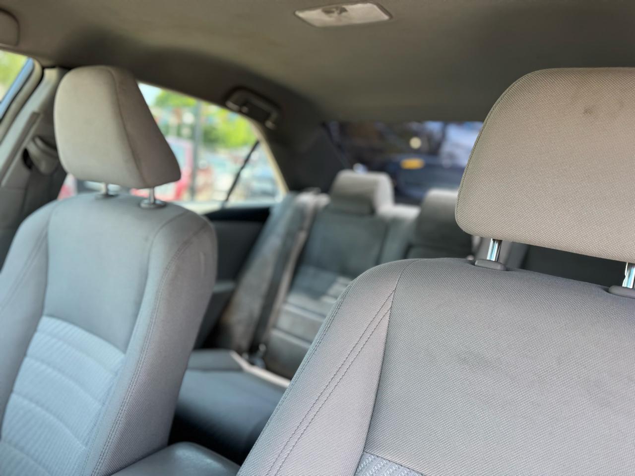 Toyota Camry SE 2017