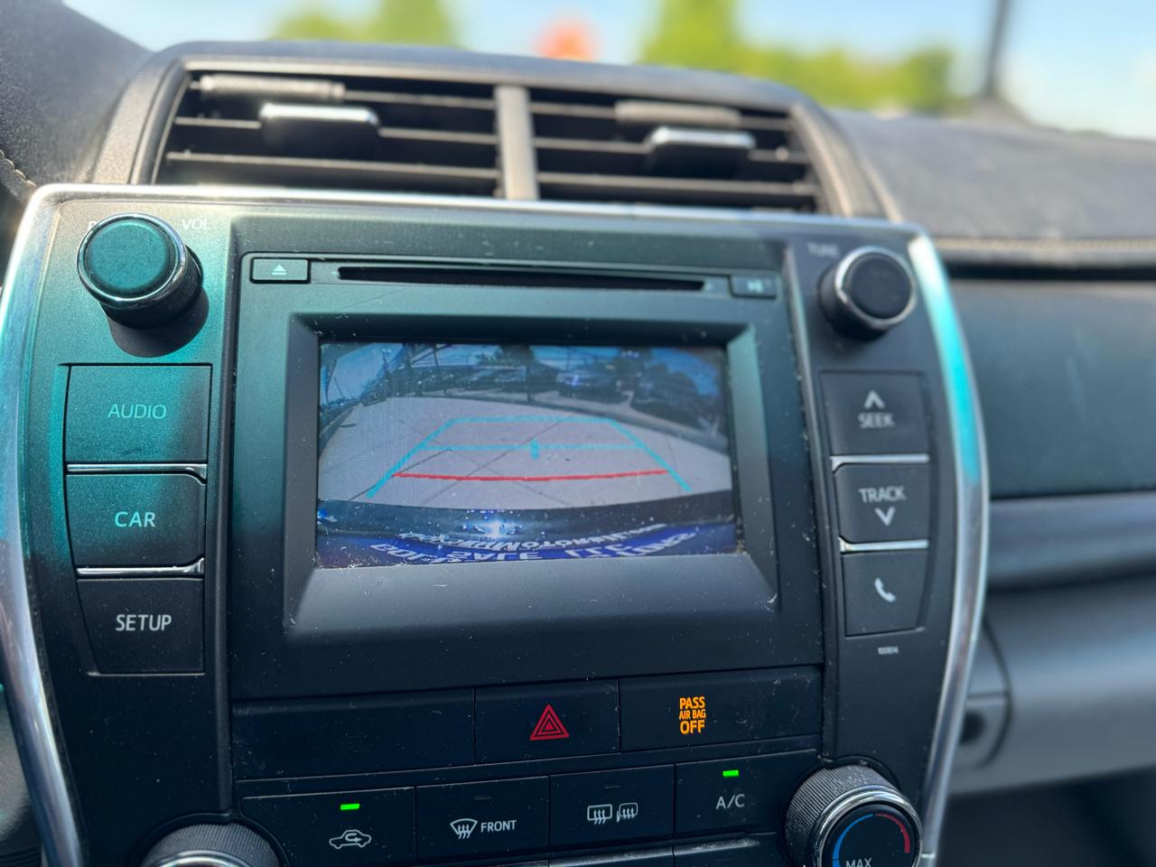 Toyota Camry SE 2017