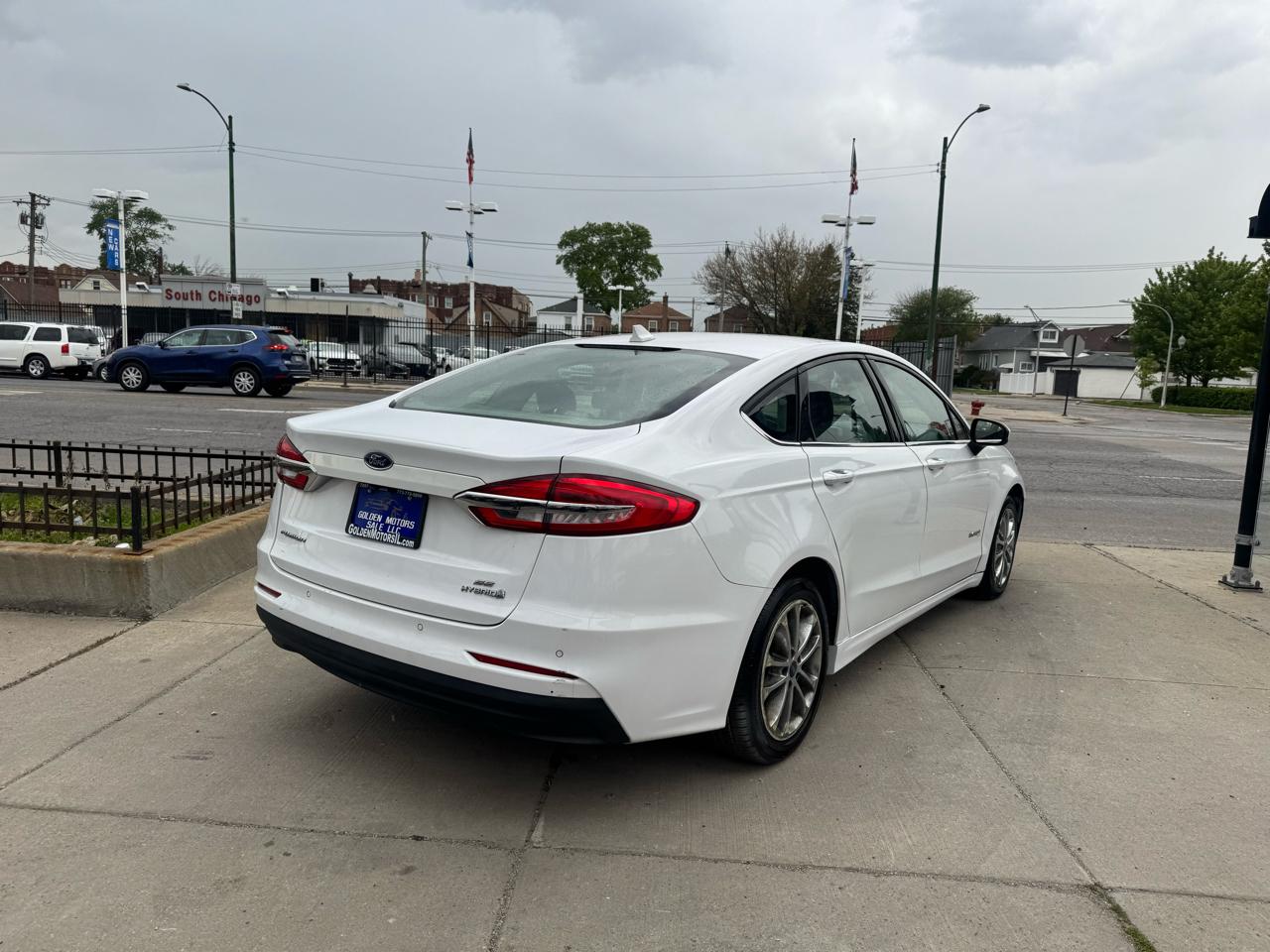 Ford Fusion Hybrid SE 2019