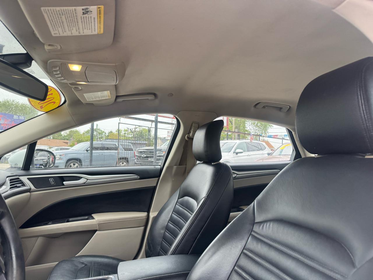 Ford Fusion Hybrid SE 2019