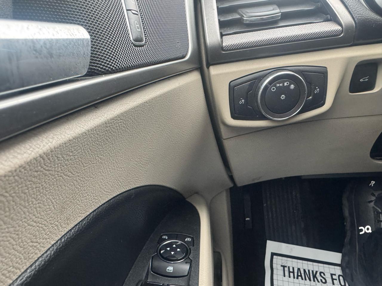 Ford Fusion Hybrid SE 2019