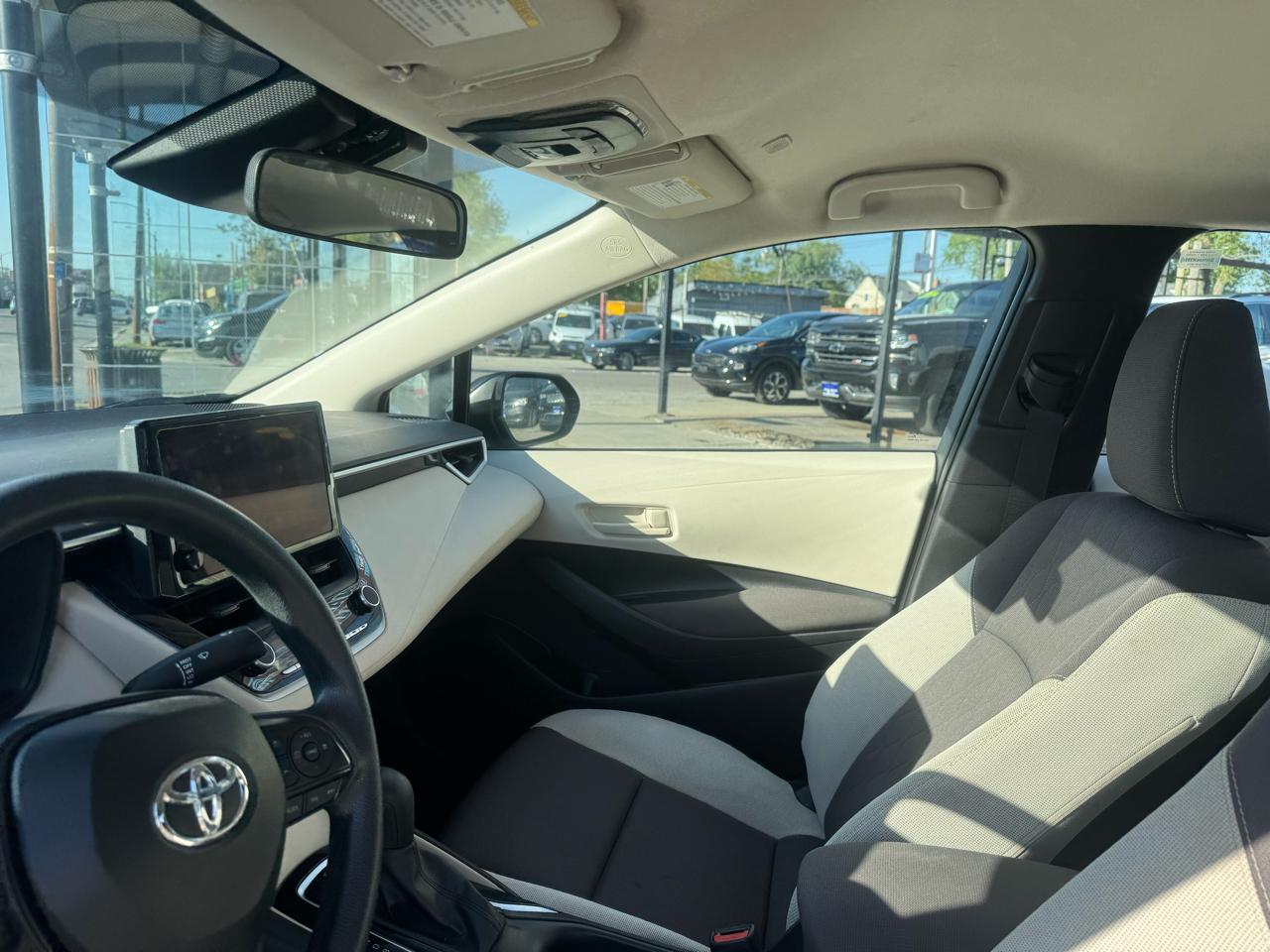 Toyota Corolla LE 2024