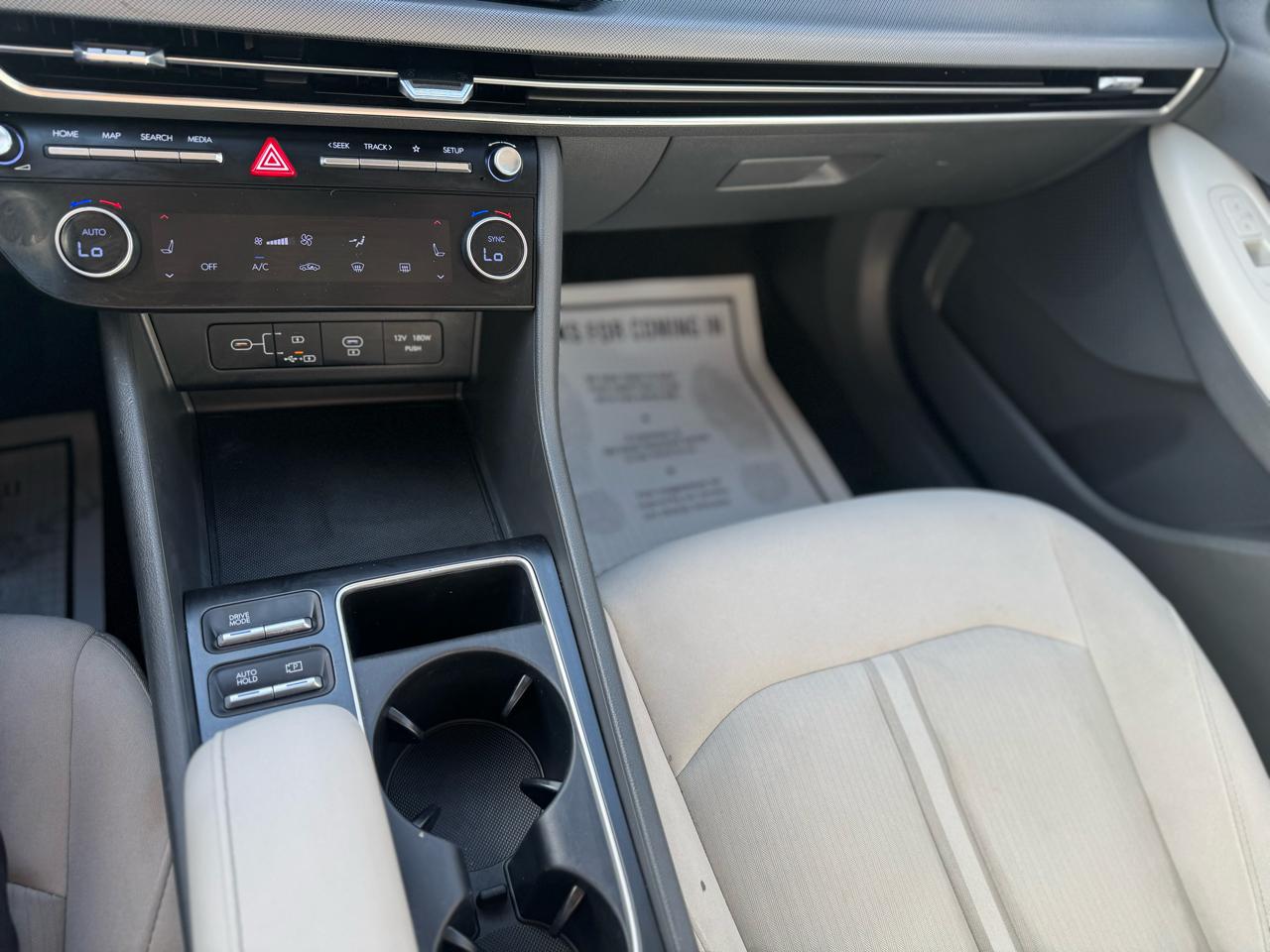 Hyundai Sonata SEL 2024