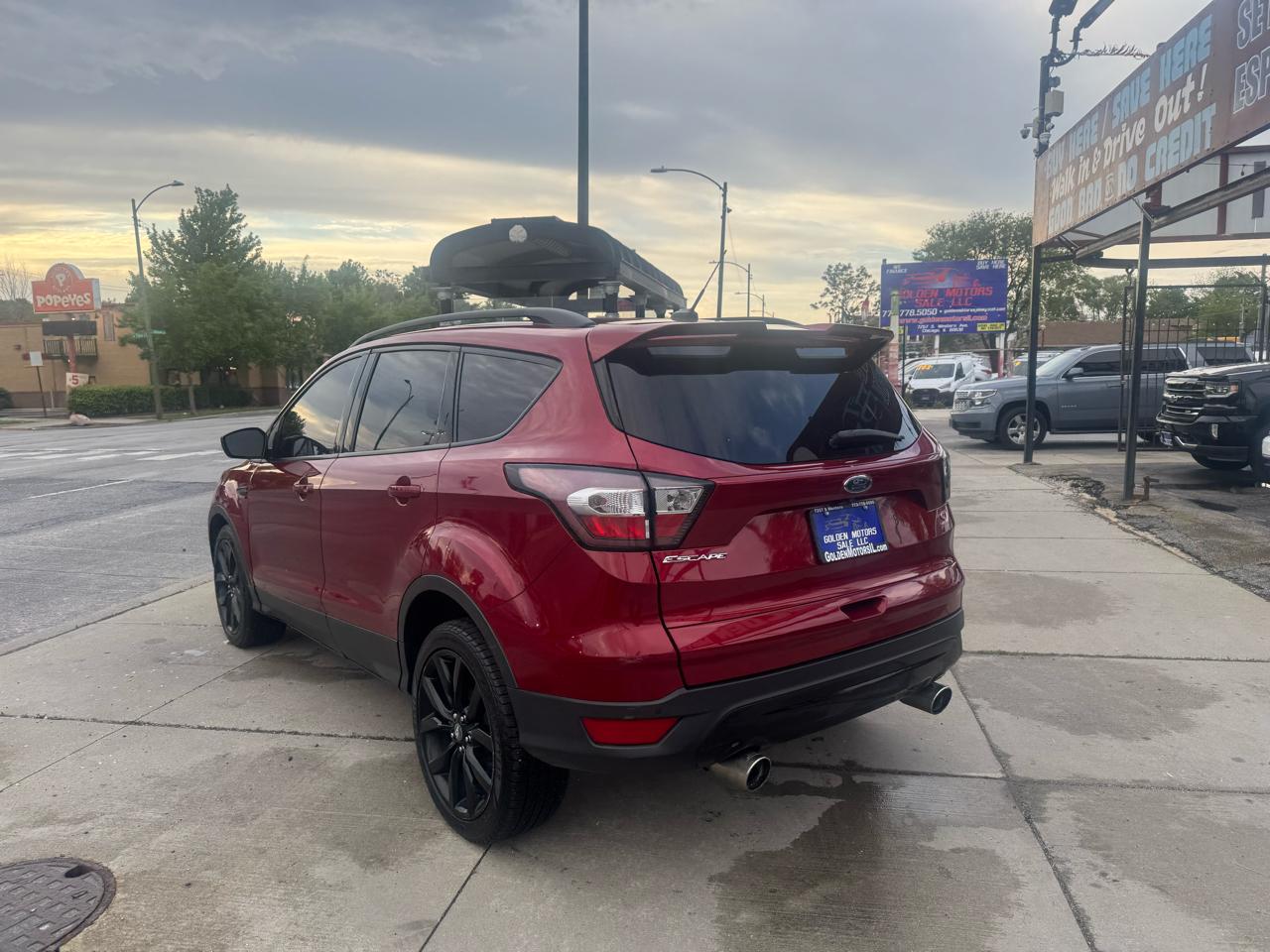 Ford Escape Titanium 4WD 2017