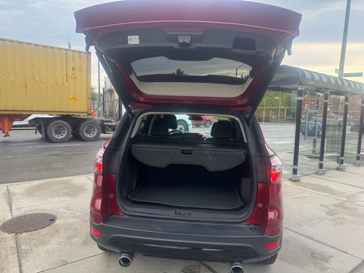 Ford Escape Titanium 4WD 2017
