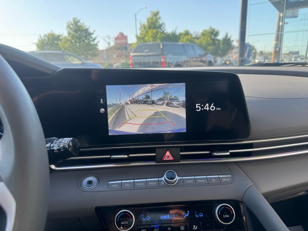 Hyundai Elantra SEL 2024