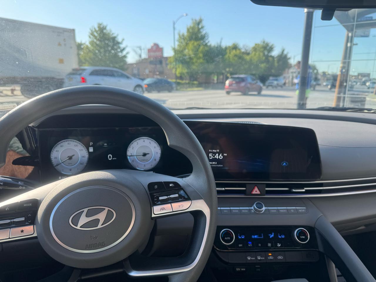 Hyundai Elantra SEL 2024