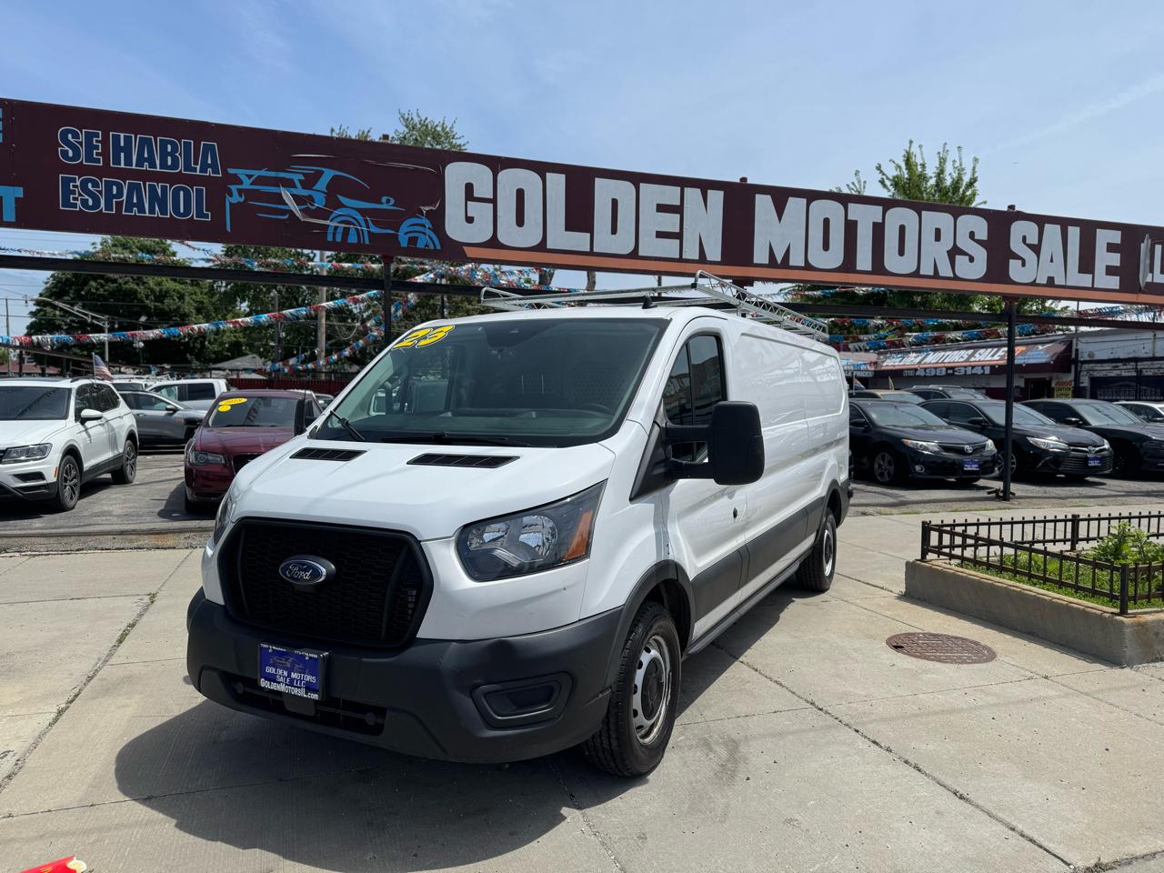 Ford Transit 350 Van Low Roof Sliding Pass. 130-in. WB 2023