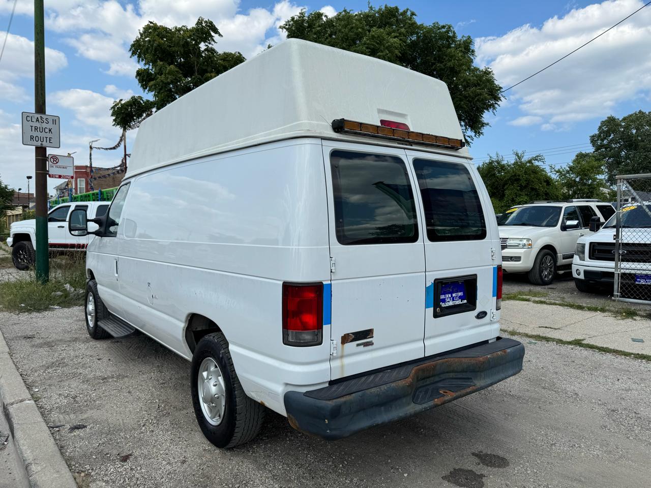 Ford Econoline E-250 2014
