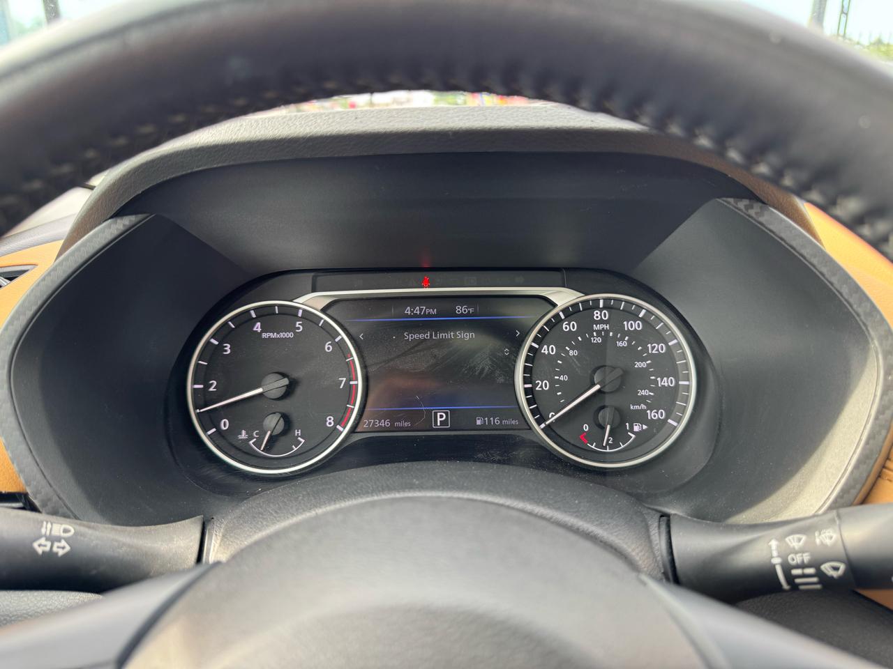 Nissan Sentra SV 2025