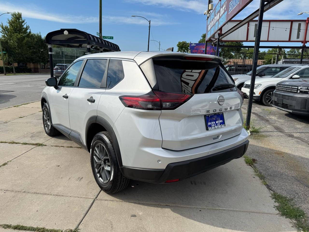 Nissan Rogue S 2024