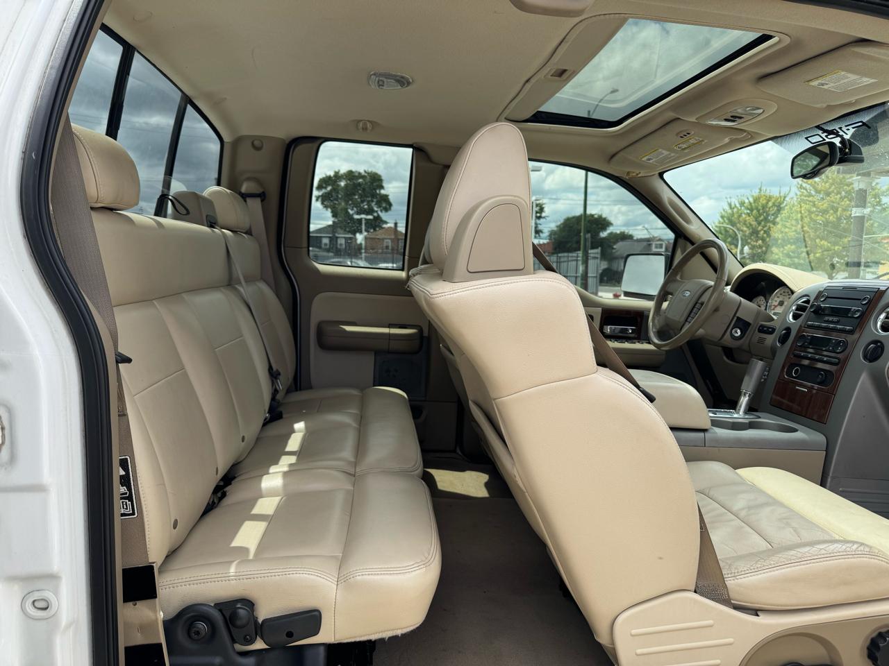 Ford F-150 Lariat SuperCab 4WD 2004