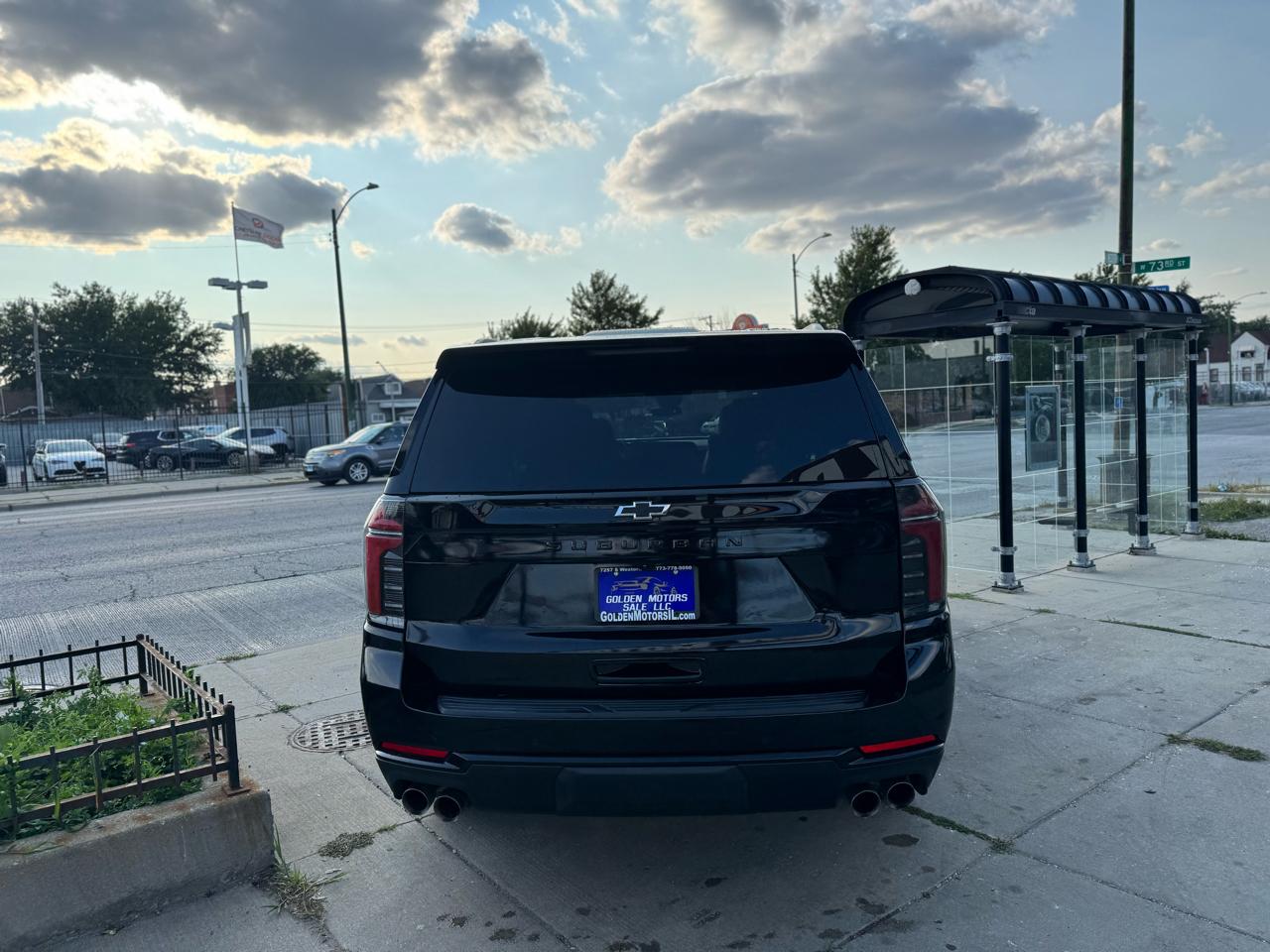 Chevrolet Suburban Z71 2025