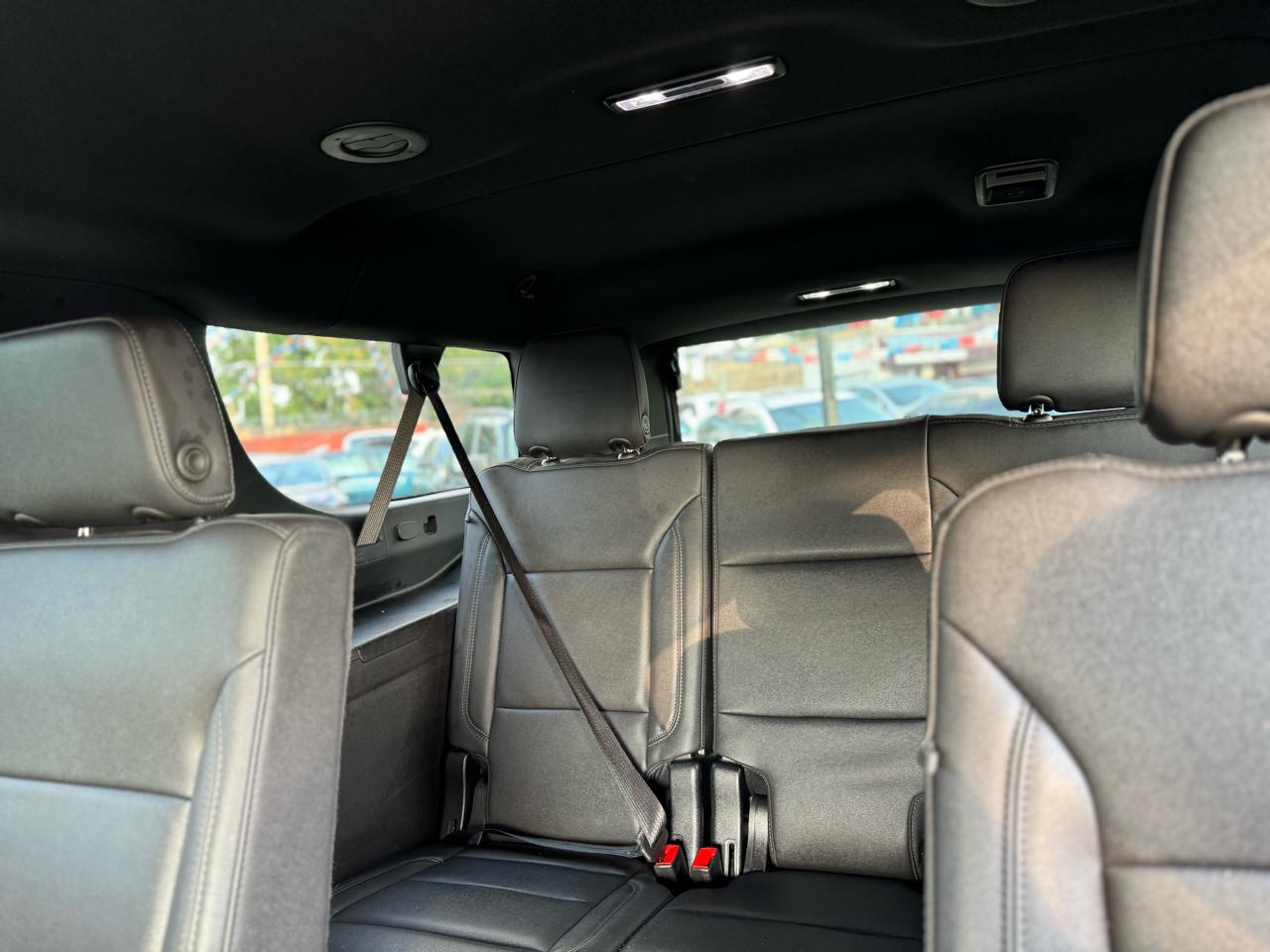 Chevrolet Suburban Z71 2025