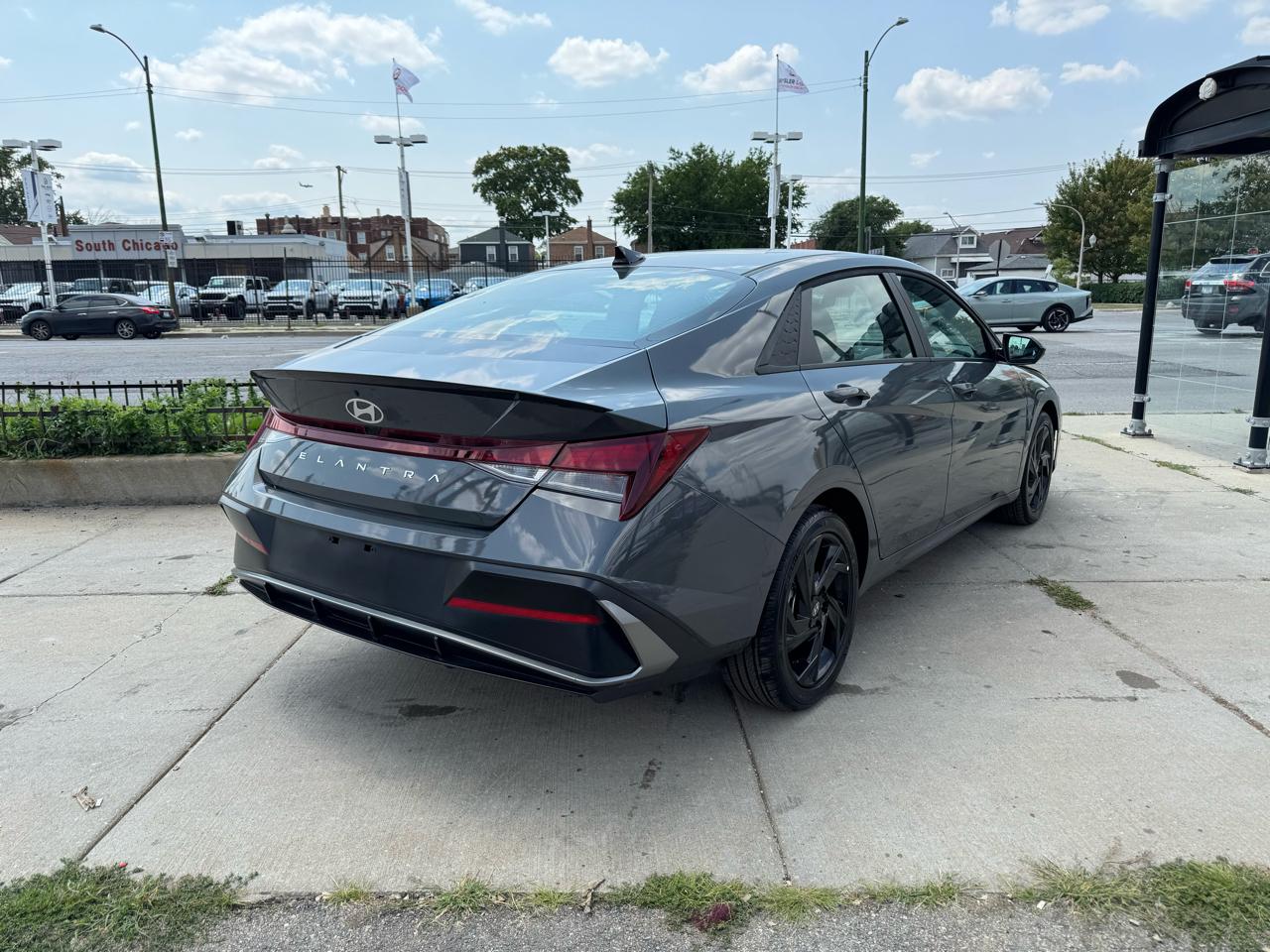Hyundai Elantra SEL Sport 2026