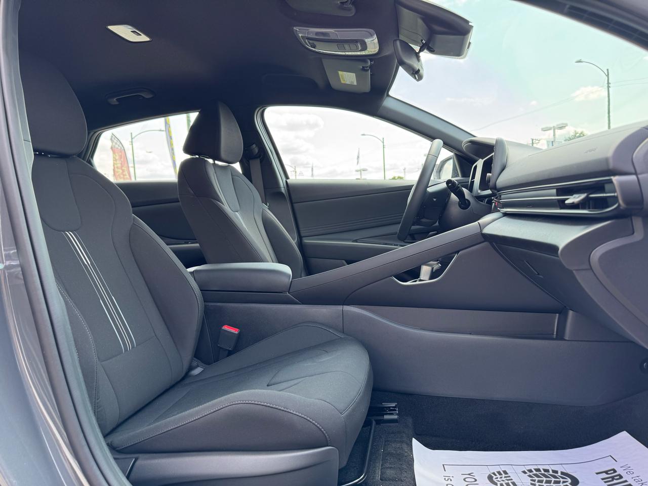 Hyundai Elantra SEL Sport 2026
