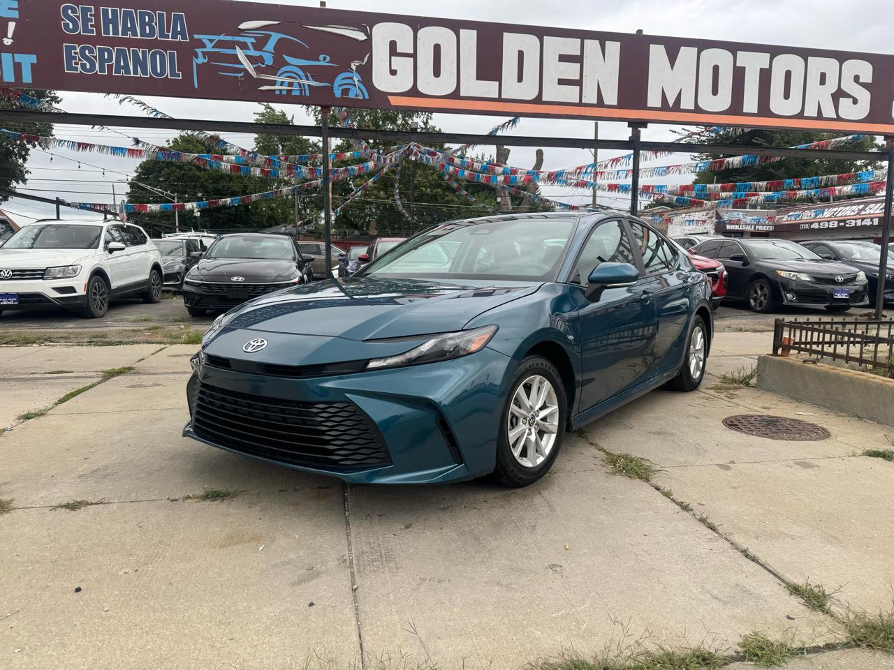 2025 Toyota Camry Hybrid XLE