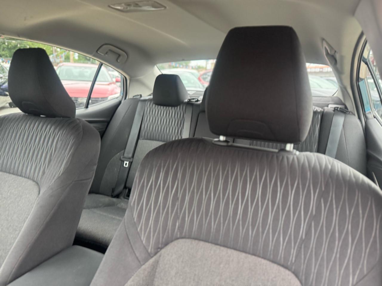 Toyota Camry Hybrid XLE 2025