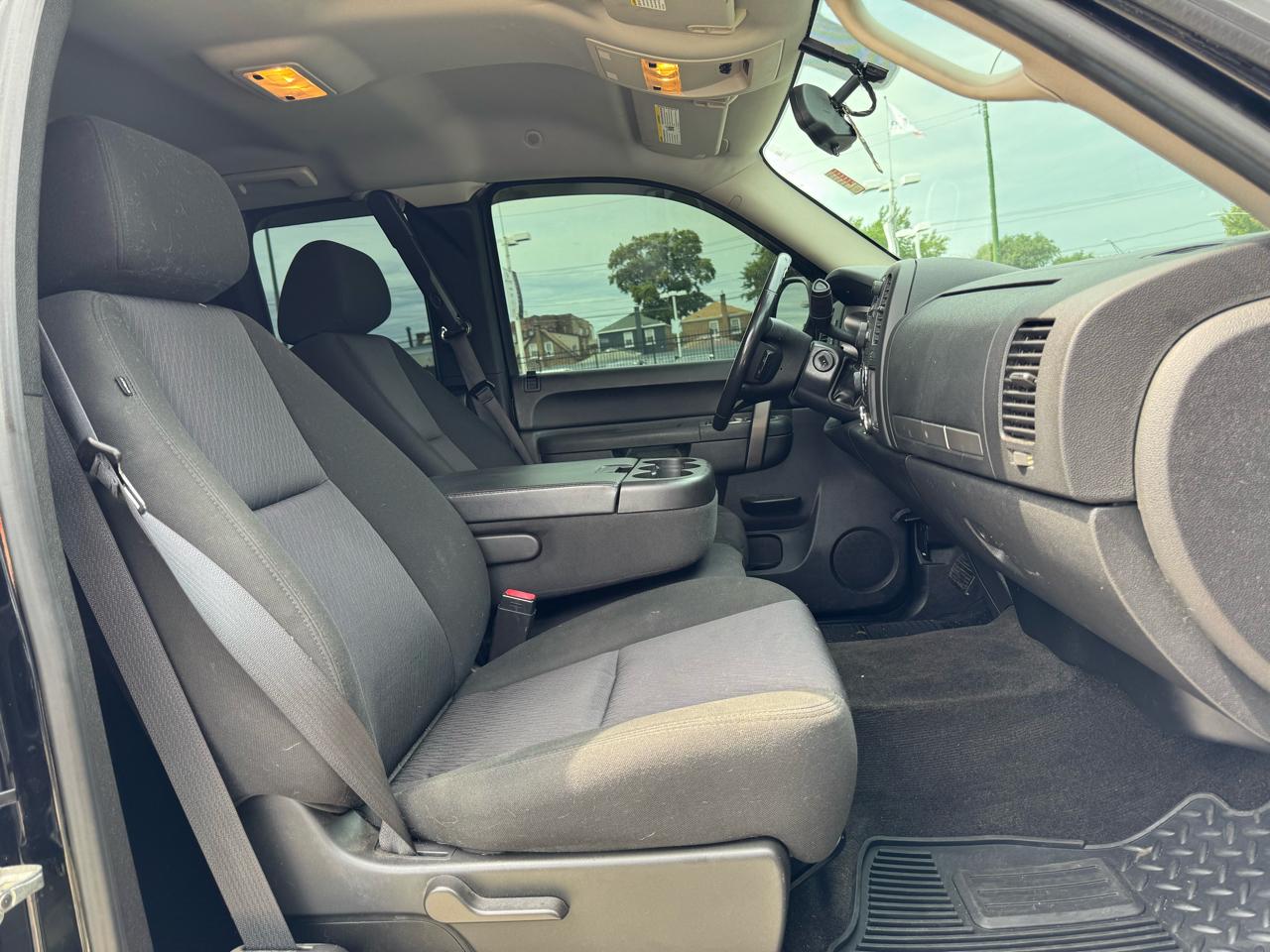 Chevrolet Silverado 1500 LT Ext. Cab 4WD 2011