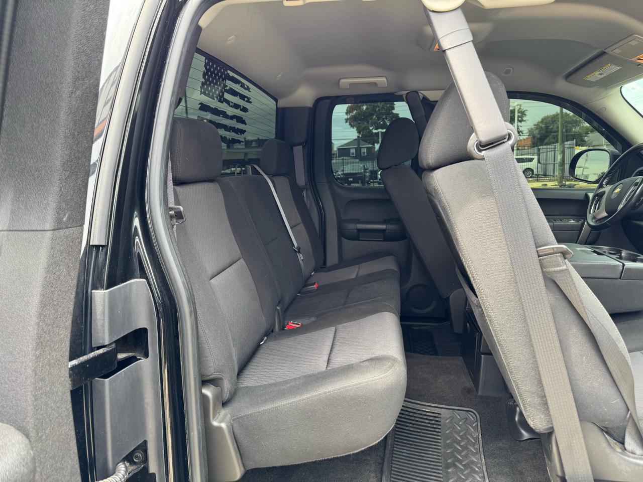 Chevrolet Silverado 1500 LT Ext. Cab 4WD 2011