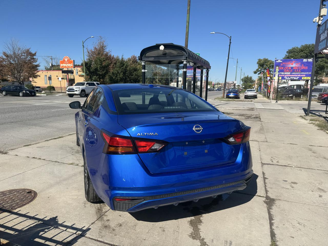 Nissan Altima 2.5 SV 2025