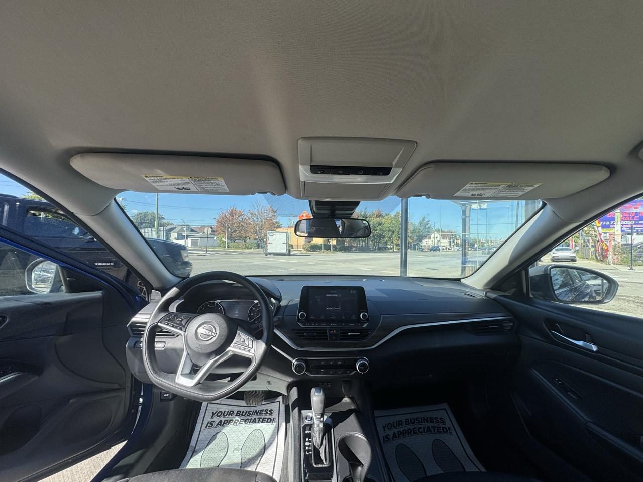 Nissan Altima 2.5 SV 2025