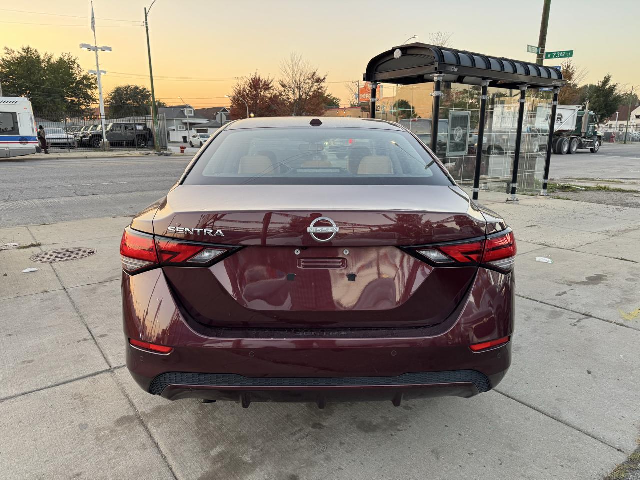 Nissan Sentra SV 2025