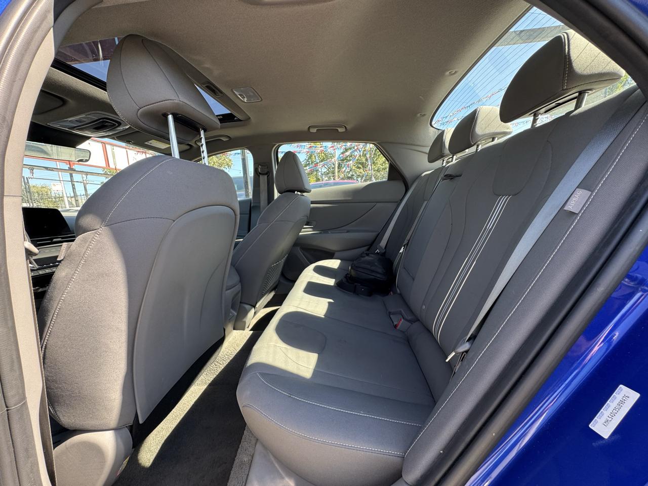 Hyundai Elantra SEL Convenience 2025