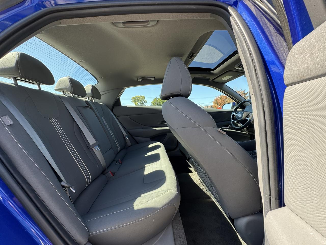 Hyundai Elantra SEL Convenience 2025