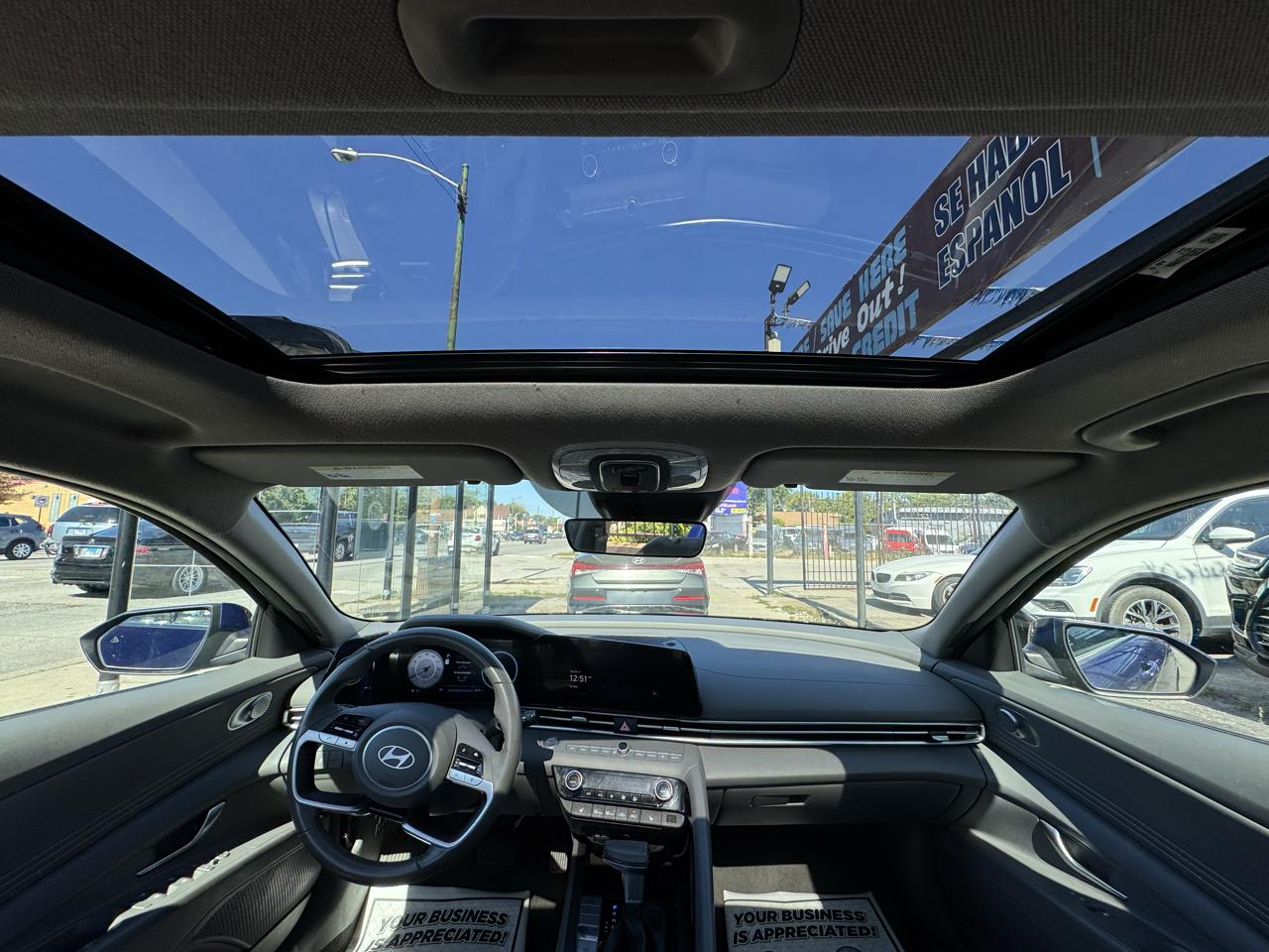 Hyundai Elantra SEL Convenience 2025