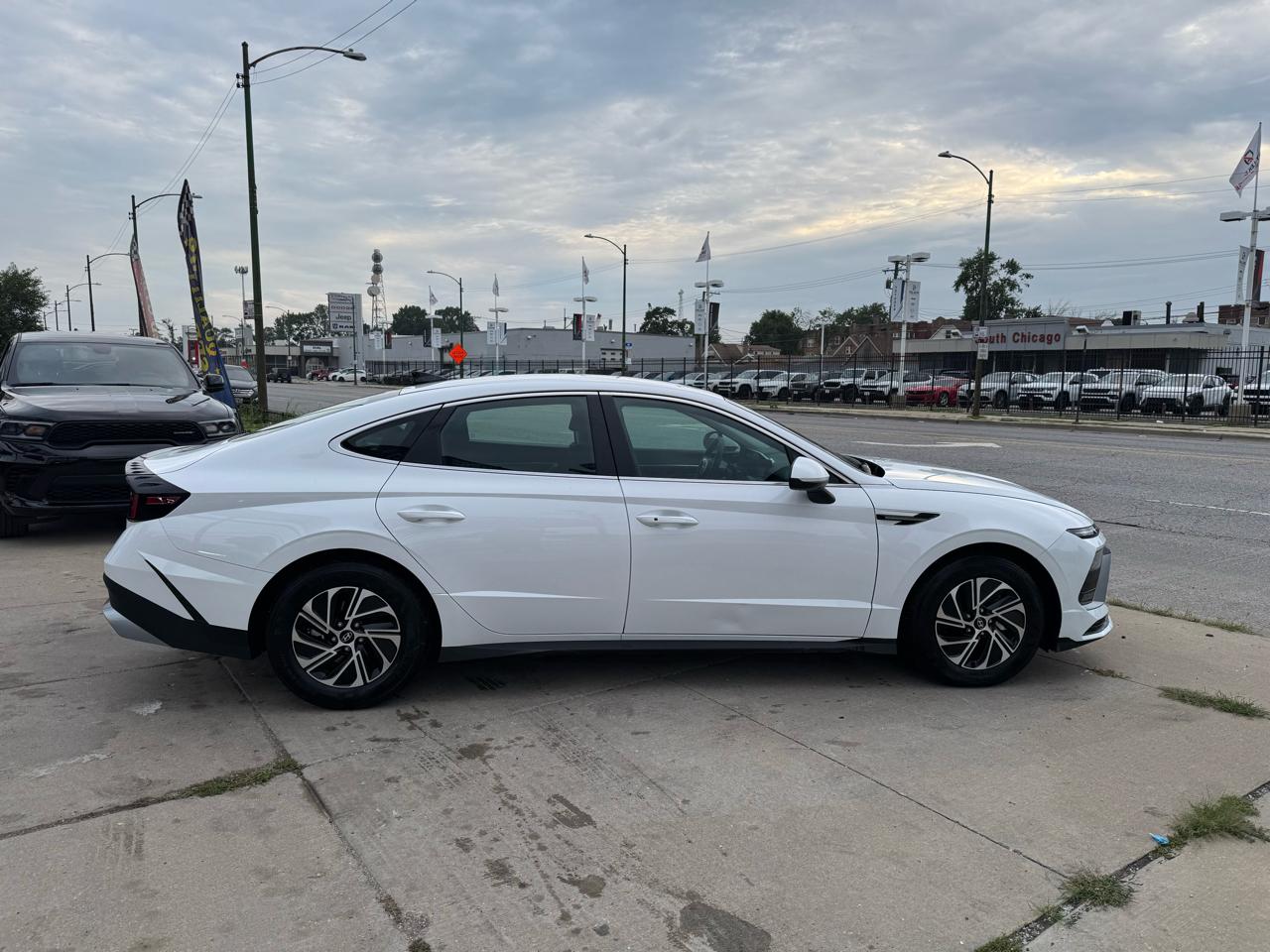 Hyundai Sonata Hybrid Blue 2026