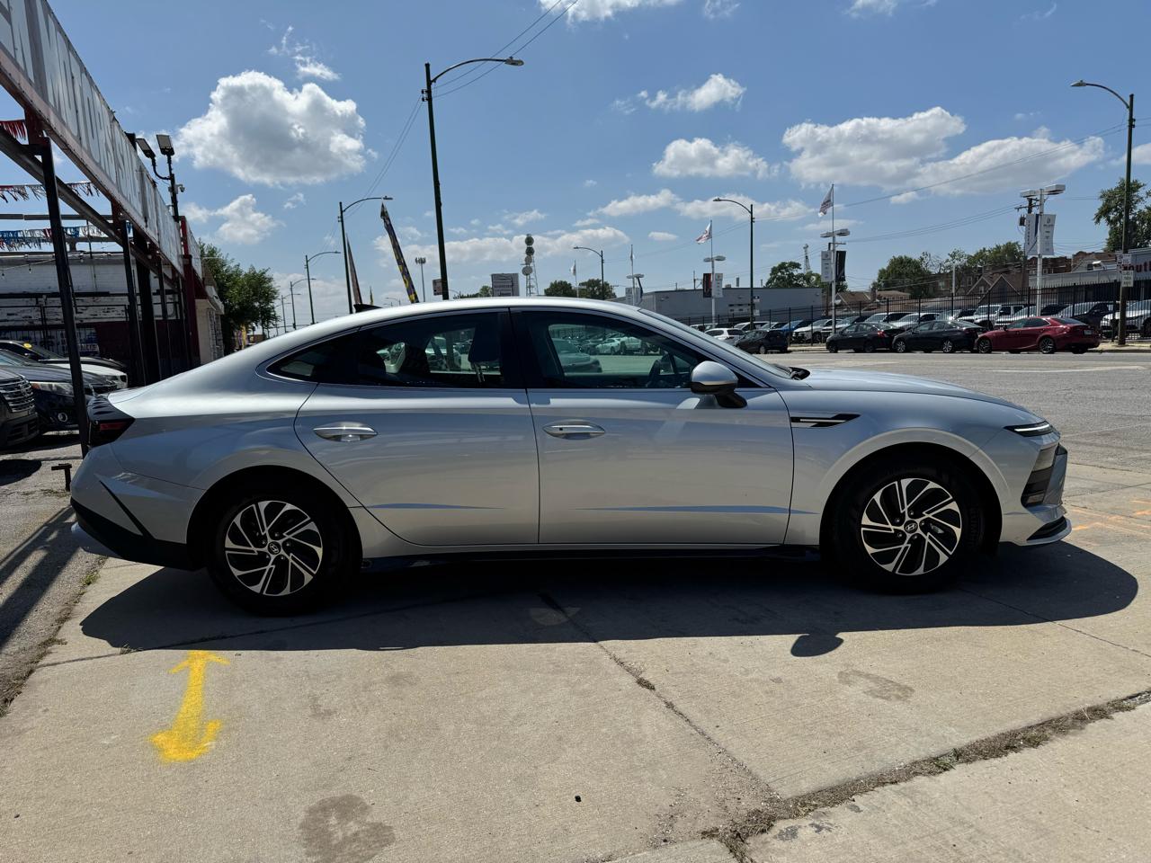 Hyundai Sonata Hybrid Blue 2026