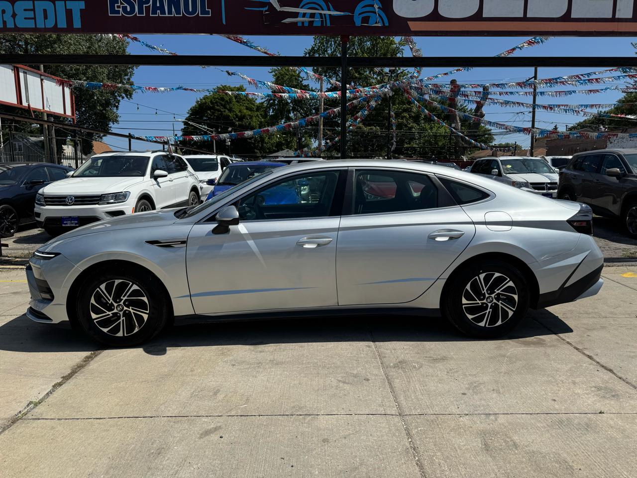 Hyundai Sonata Hybrid Blue 2026