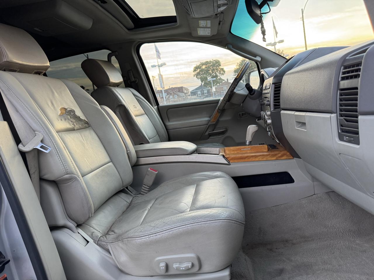 Infiniti QX56 AWD 2006