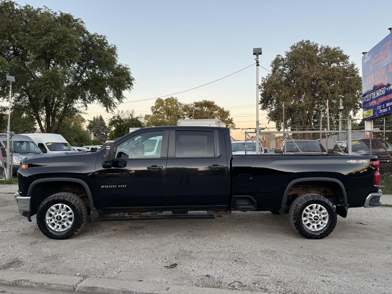Chevrolet Silverado 2500HD Work Truck Crew Cab 4WD 2022