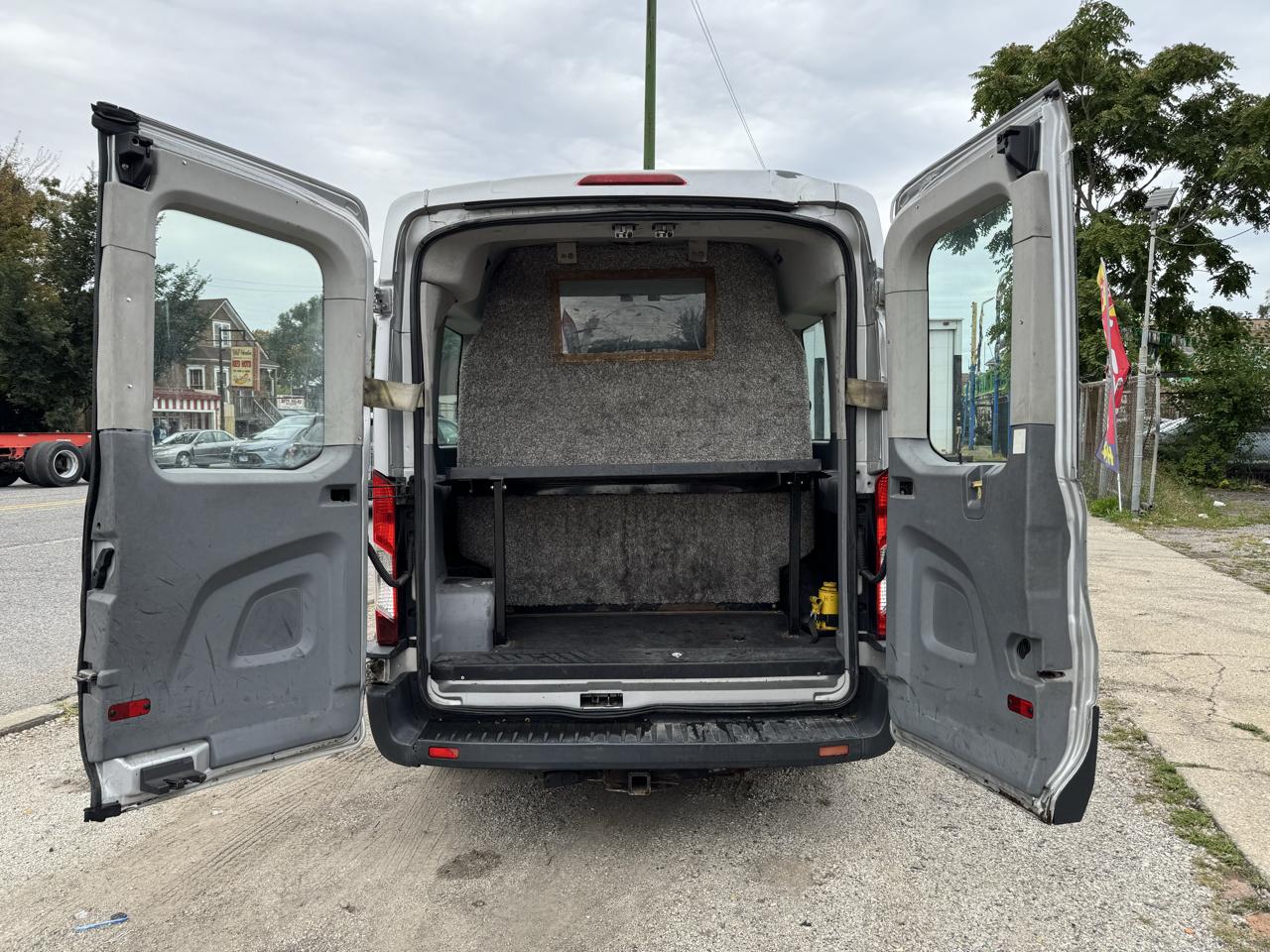 Ford Transit 350 Wagon High Roof XL w/Sliding Pass. 148-in. WB 2016