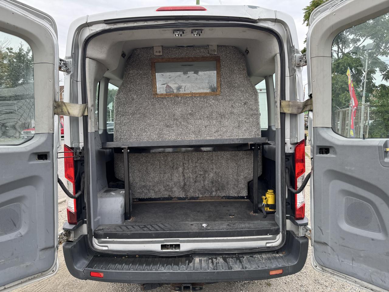 Ford Transit 350 Wagon High Roof XL w/Sliding Pass. 148-in. WB 2016