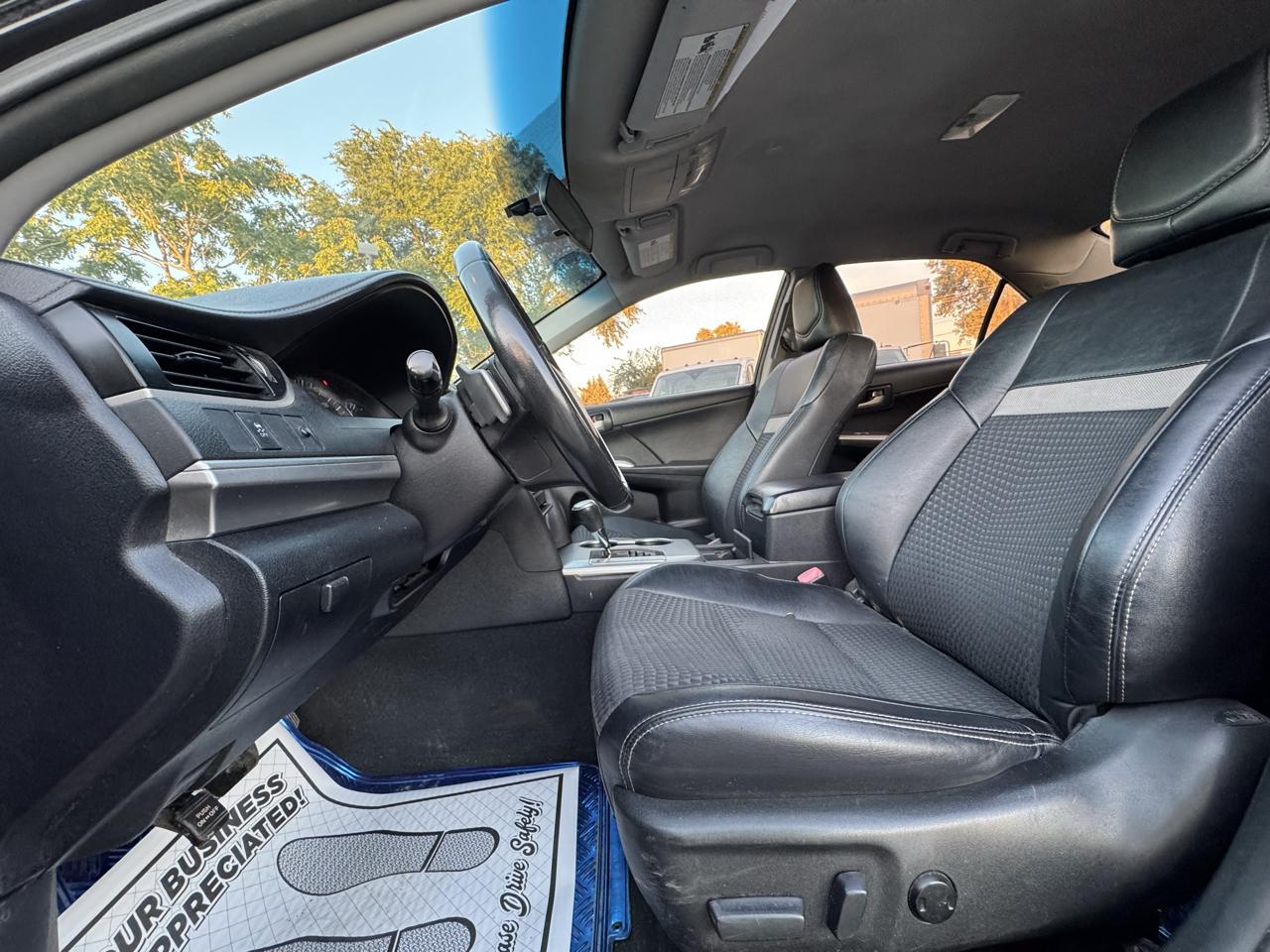 Toyota Camry XLE V6 2014
