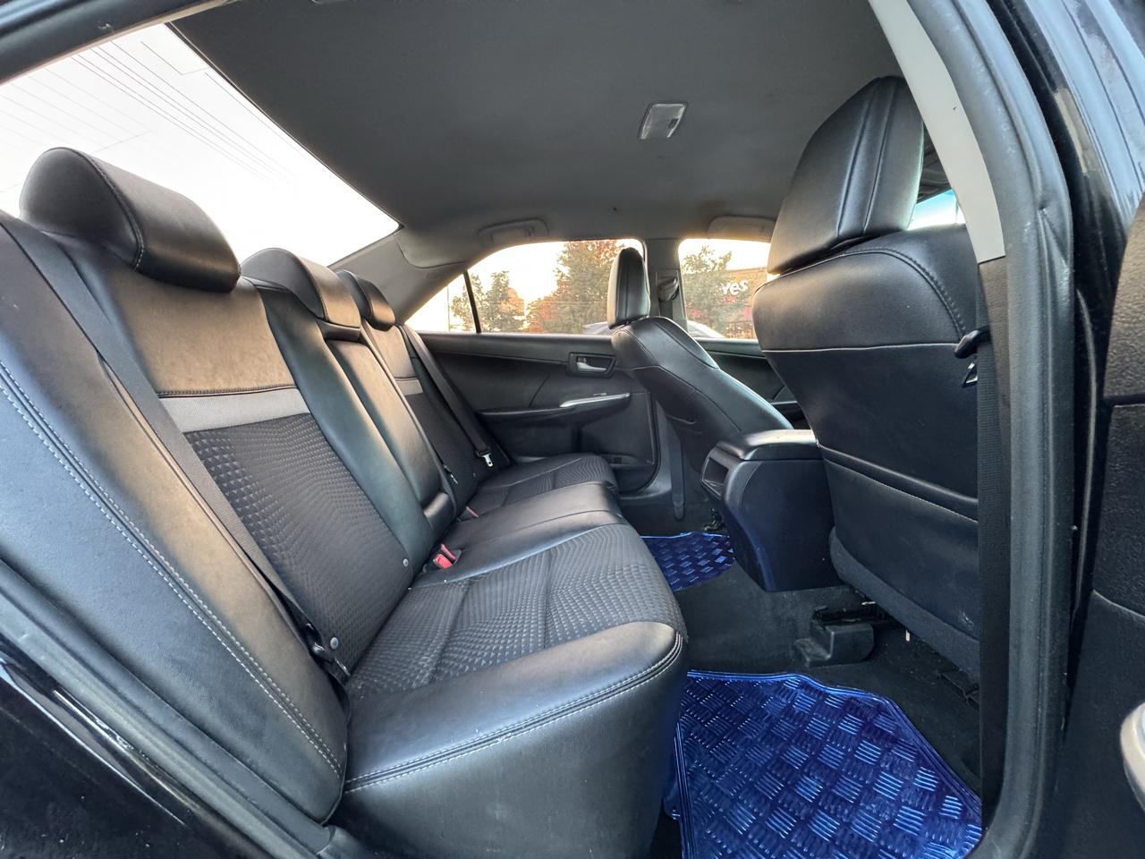 Toyota Camry XLE V6 2014
