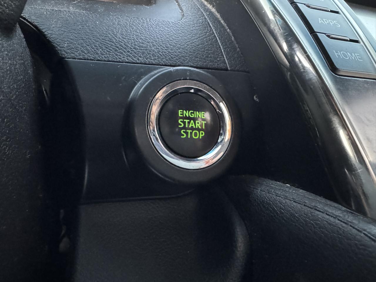 Toyota Camry XLE V6 2014