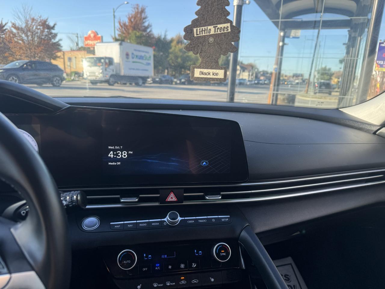 Hyundai Elantra SEL Convenience 2025