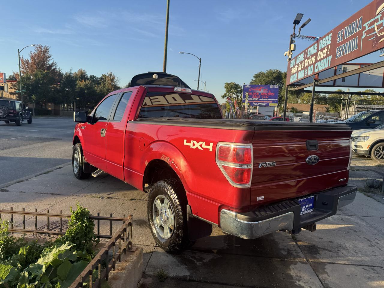 Ford F-150 XLT SuperCab 8-ft. Bed 4WD 2013