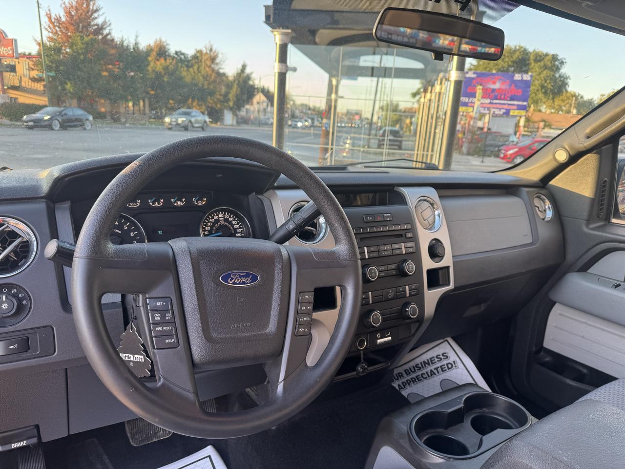 Ford F-150 XLT SuperCab 8-ft. Bed 4WD 2013