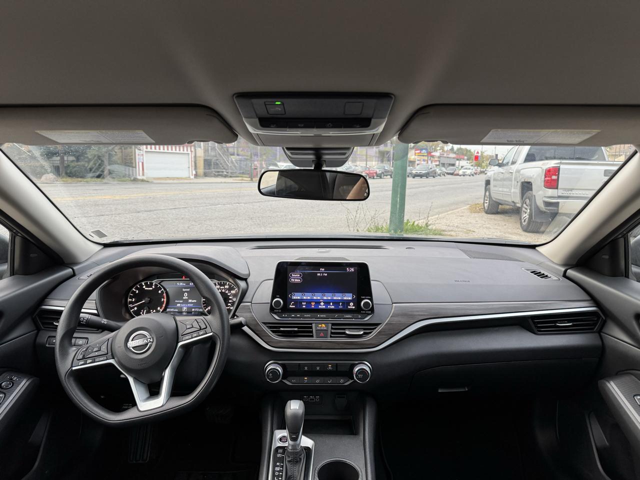 Nissan Altima 2.5 SV 2025